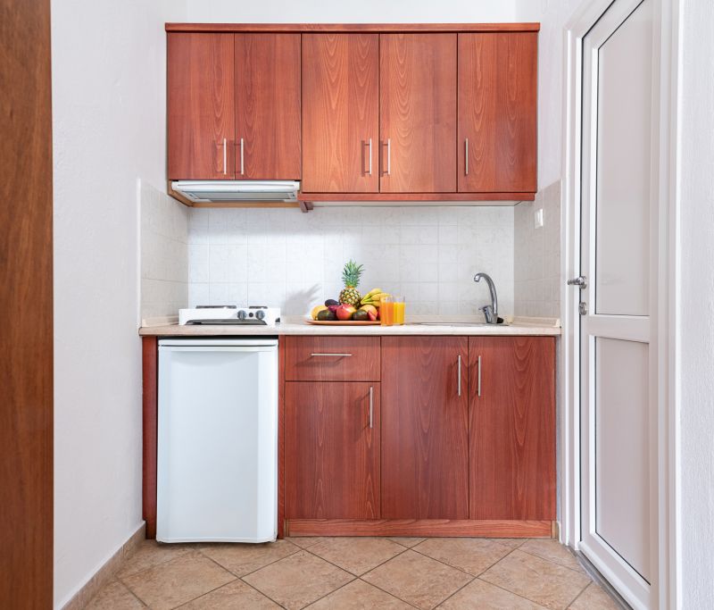 Cabinet Glazing Service in Muncie, IN
